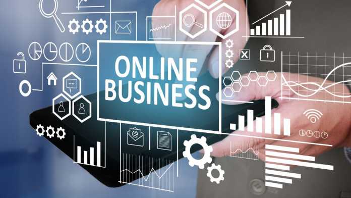 Benefits of Moving From Traditional To Online Business Operations