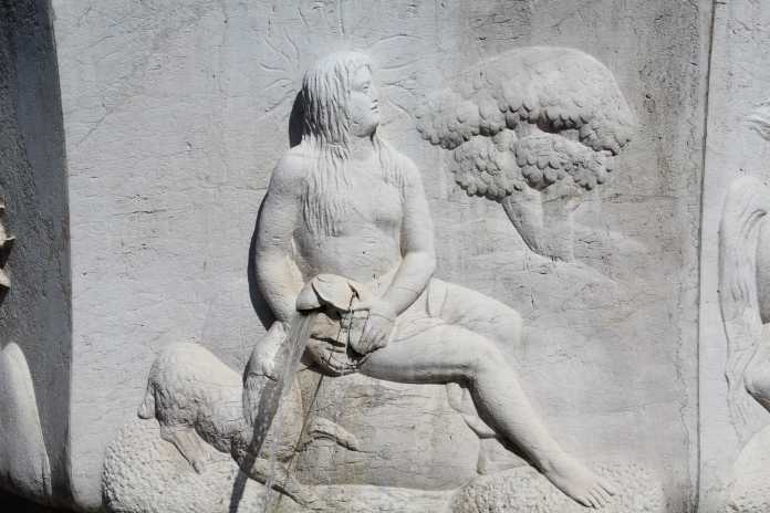 Italian-sculpture-art-photograph