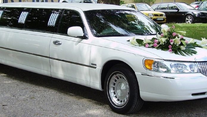 wedding limo services in Mississauga