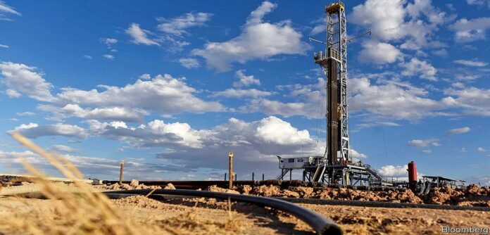 Future of Oil and Shale Gas