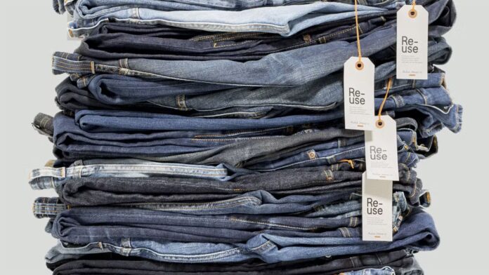 Denim with a Sustainable Alternative