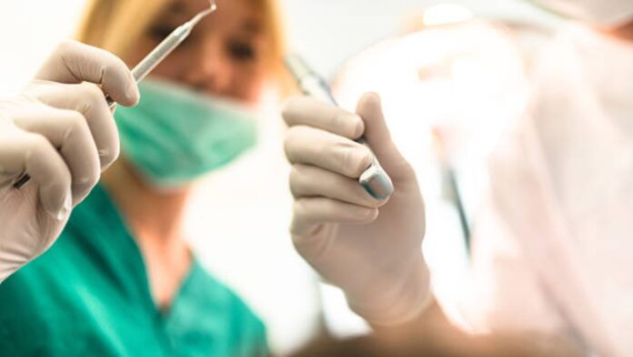 The Top 3 Dental Emergencies and How an Etobicoke Dentist Can Help