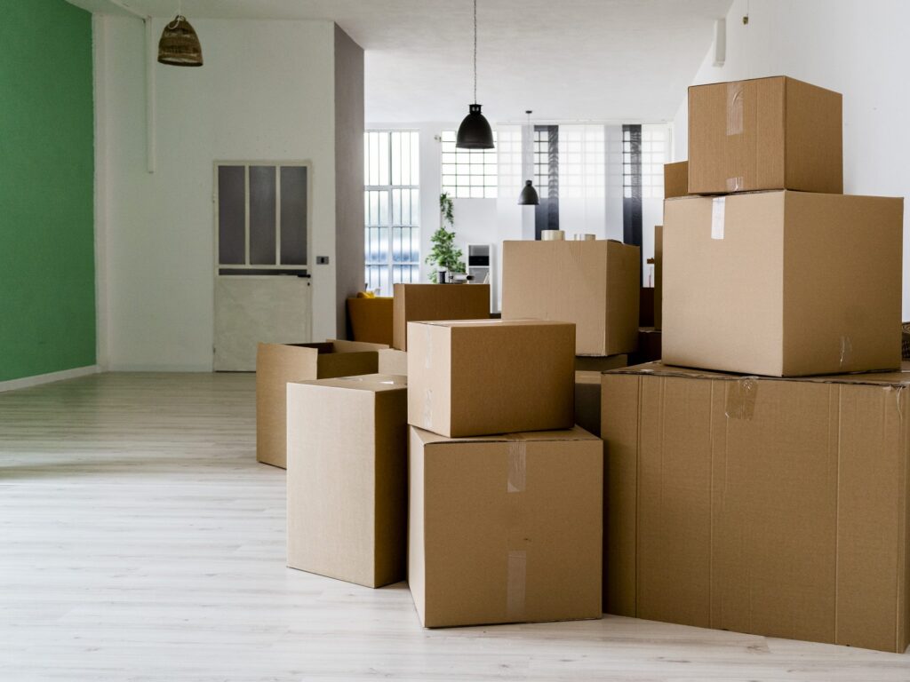 Book a Self Storage Services in Dubai