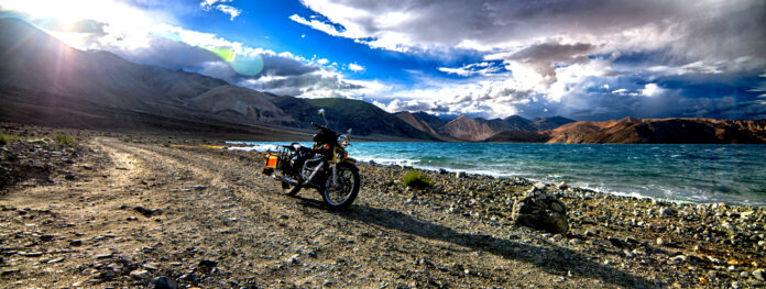 leh ladakh bike trip