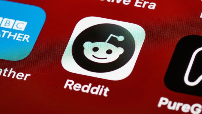 Factors to Consider Before Buying Reddit Accounts A Comprehensive Guide