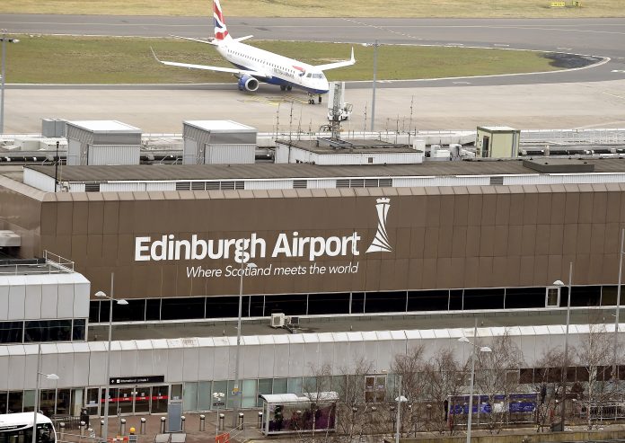 Dundee to Edinburgh Airport