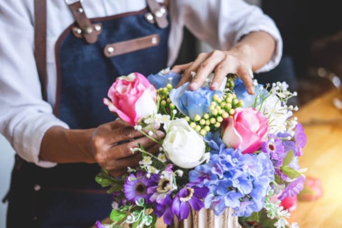 Best Places for Intimate Events with Gorgeous Flower Arrangements