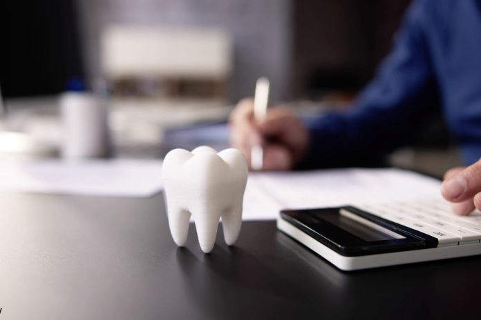 Why Outsourcing Dental Billing Services Is Beneficial