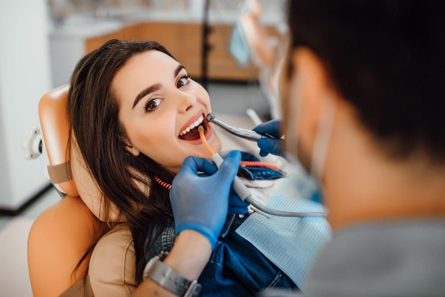 best dentist Abu Dhabi