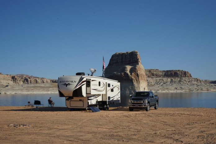 Can Staying at RV Parks Near Me Actually Help You Unplug?