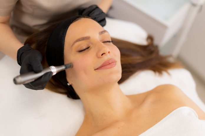 Gentle and Effective Waxing Treatments for Silky Skin