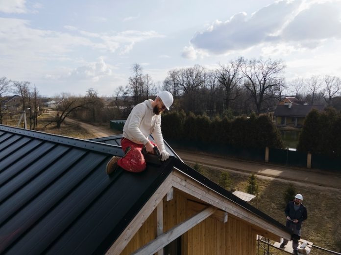 Preparing Your Roof for Severe Weather A Seasonal Checklist