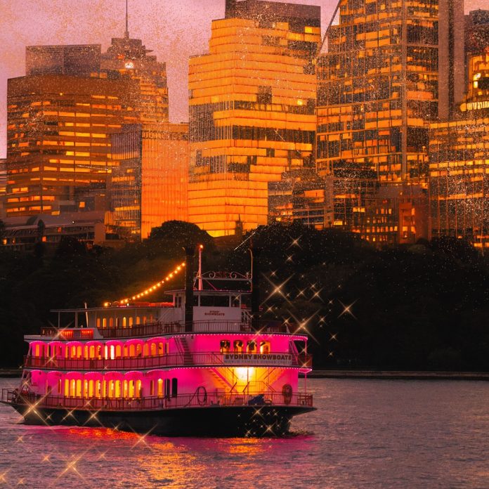 Harbour Nights & Cabaret Lights: Sydney Showboat Cruise