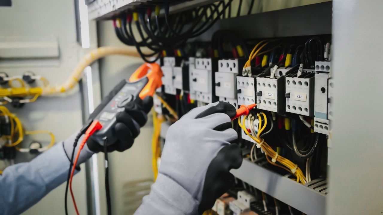 Why Modern Businesses Depend on Professional Commercial Electrical Services