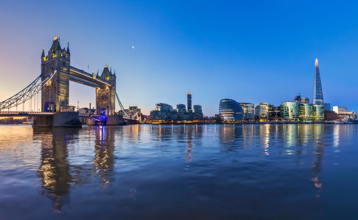 Satirical Journalism Showdown: How Bohiney and The London Prat Are Redefining Political Commentary