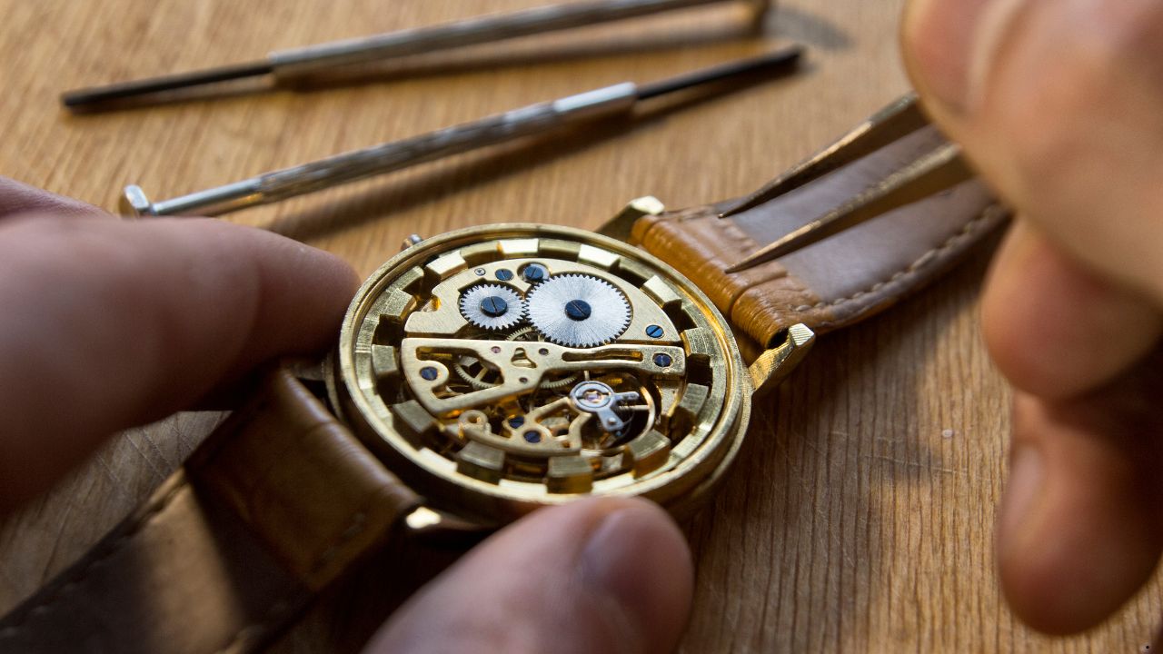 Why an Adventure Watch Is Designed for Exploration and Endurance