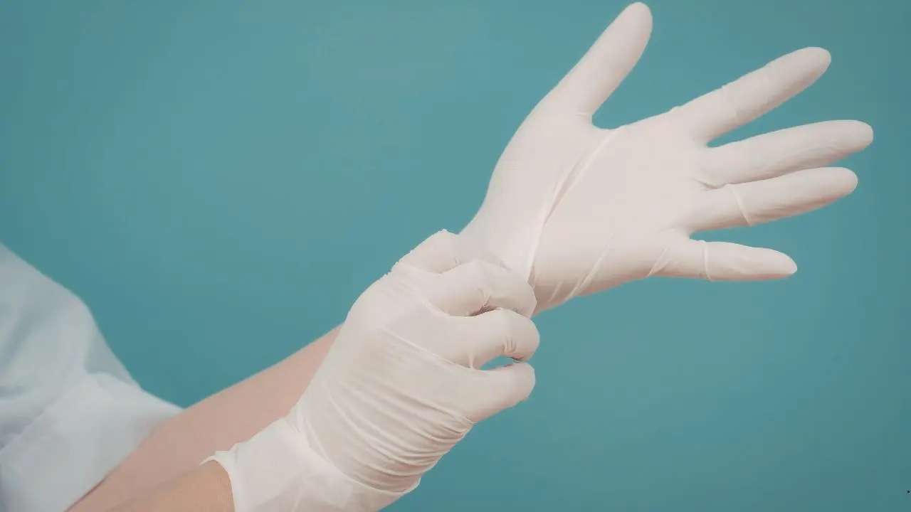 disposable gloves