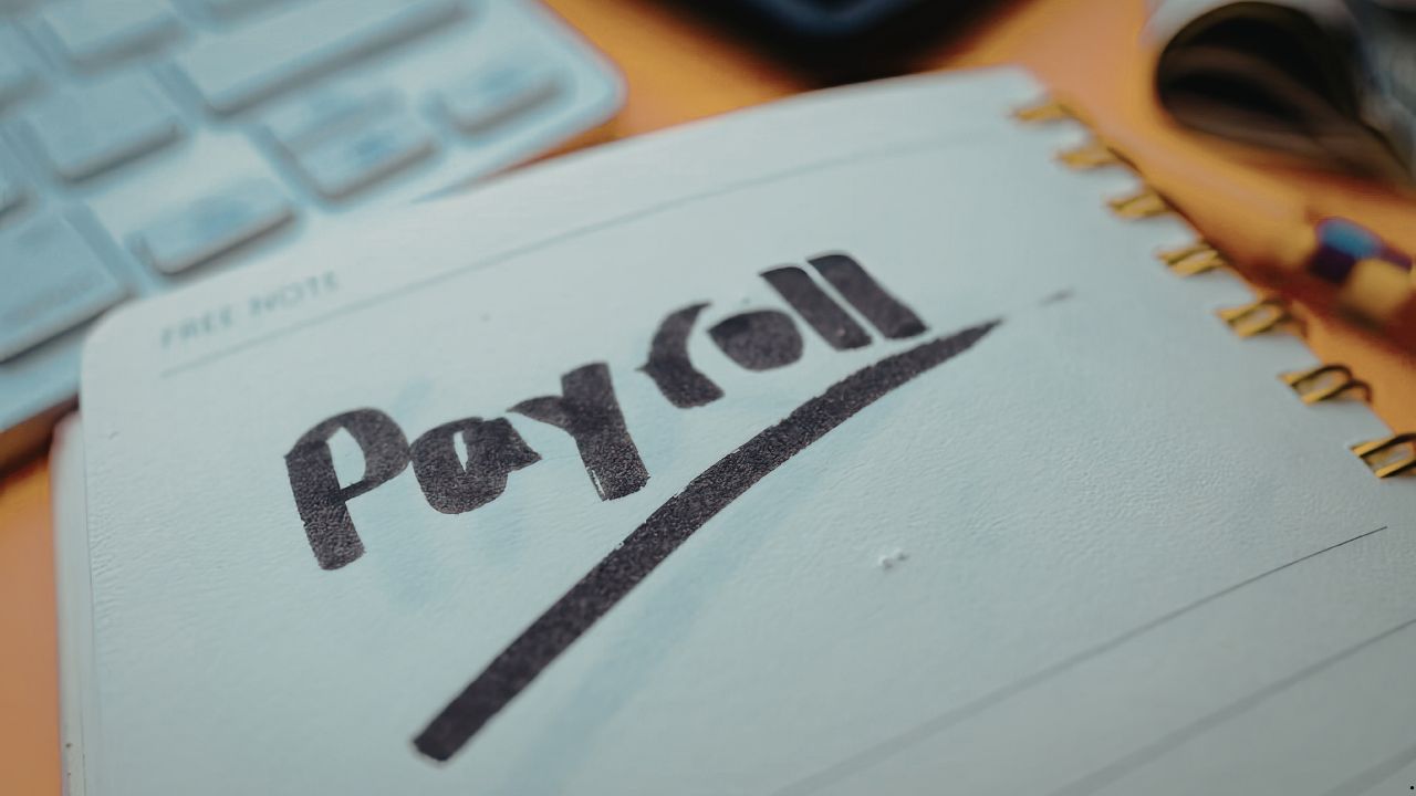 The Link Between Payroll Efficiency and Workplace Productivity