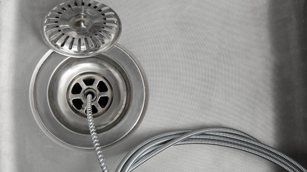 Emergency plumber