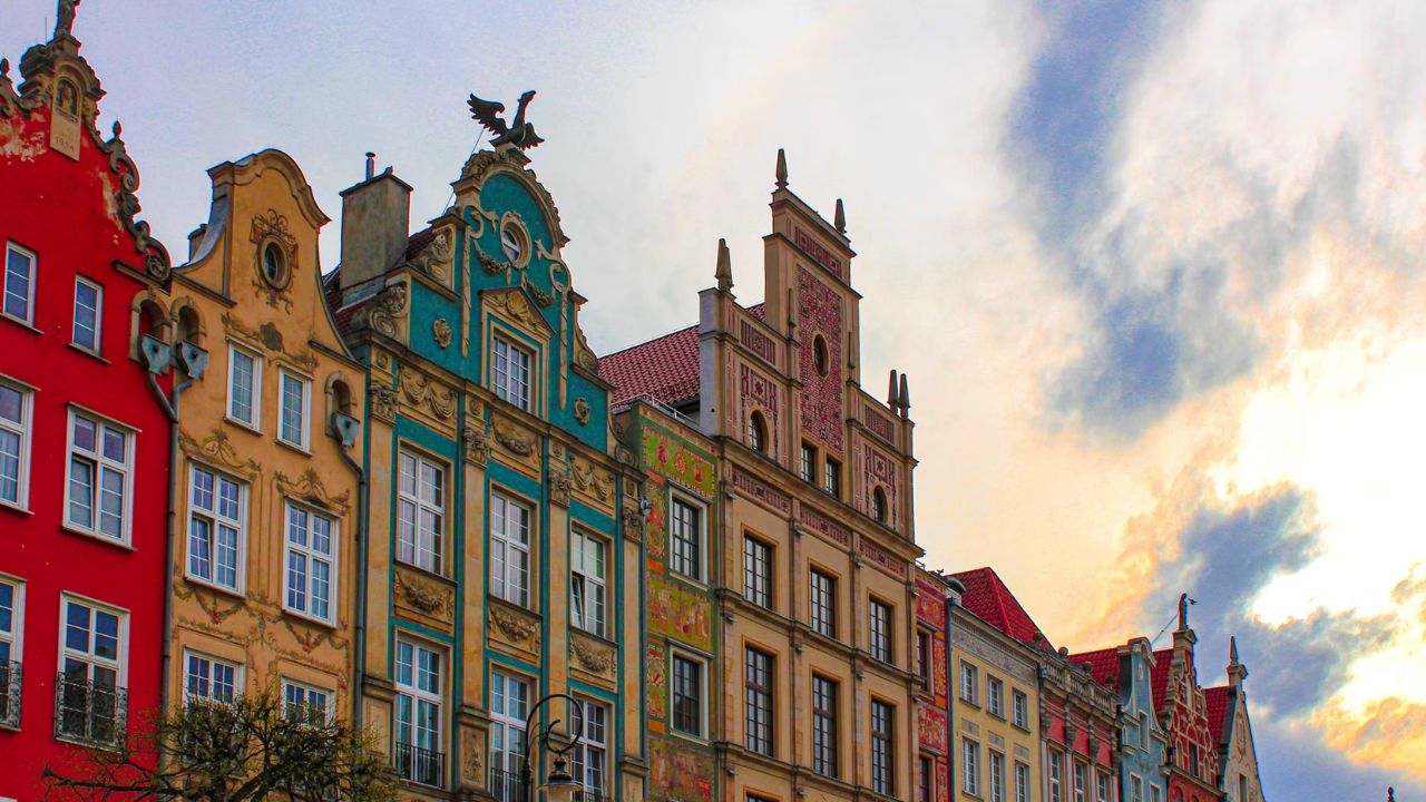 Advantages and rights of a Polish residence card holder in Poland